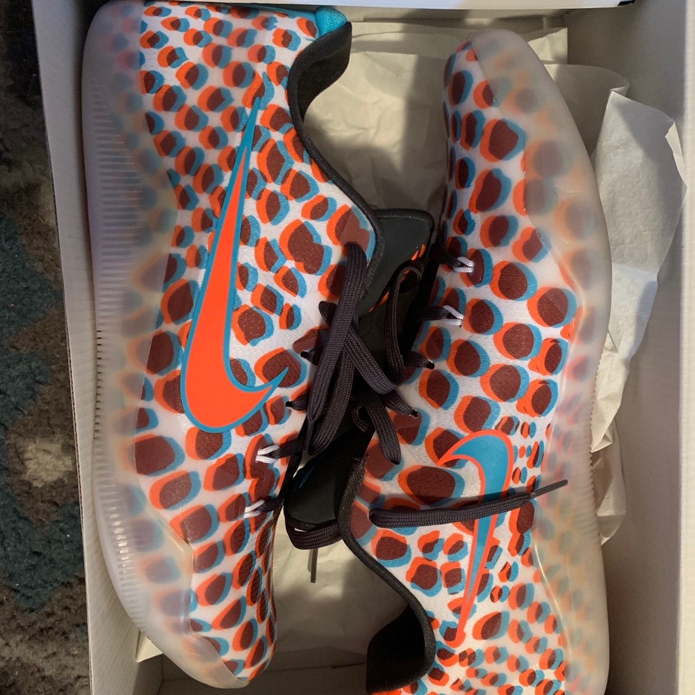 Kobe 11 EM low 3D